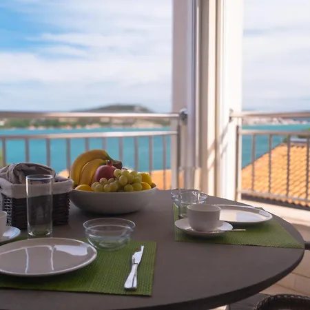 Sailor's Apartment *